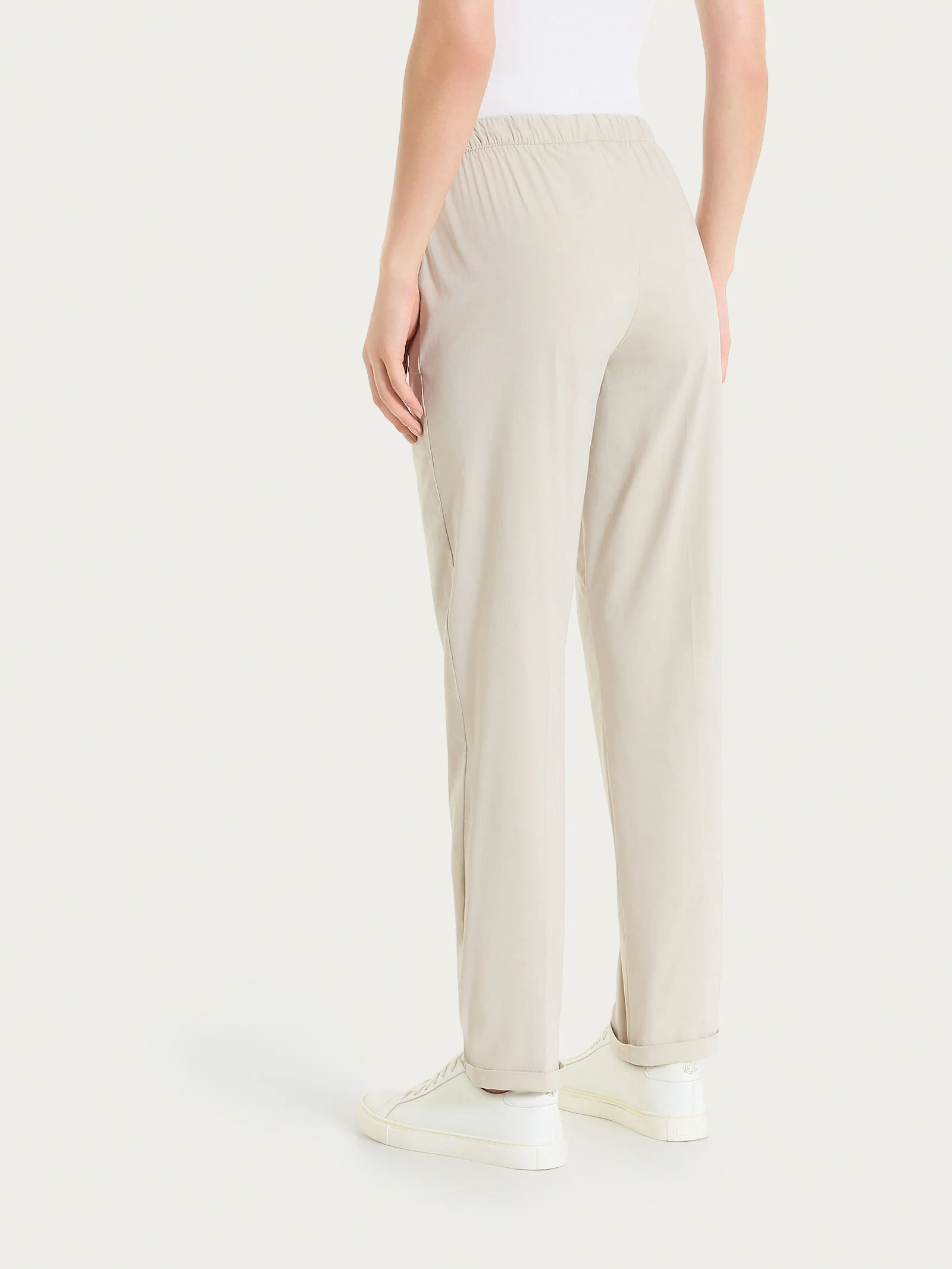 Pantalone jogger con tasche in Super Fresh - Champignon - Image 5