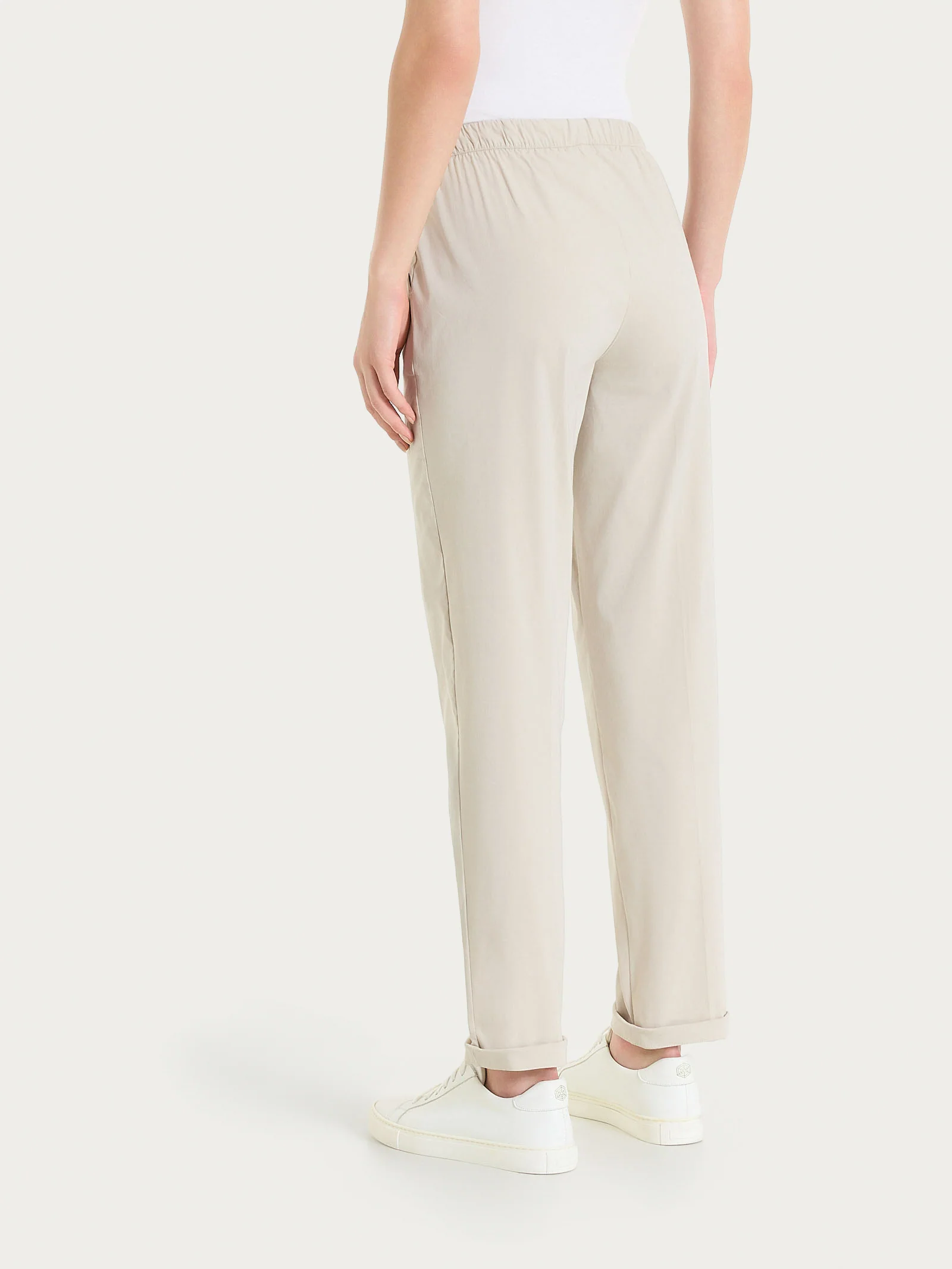 Pantalone jogger con tasche in Super Fresh - Champignon - Image 6
