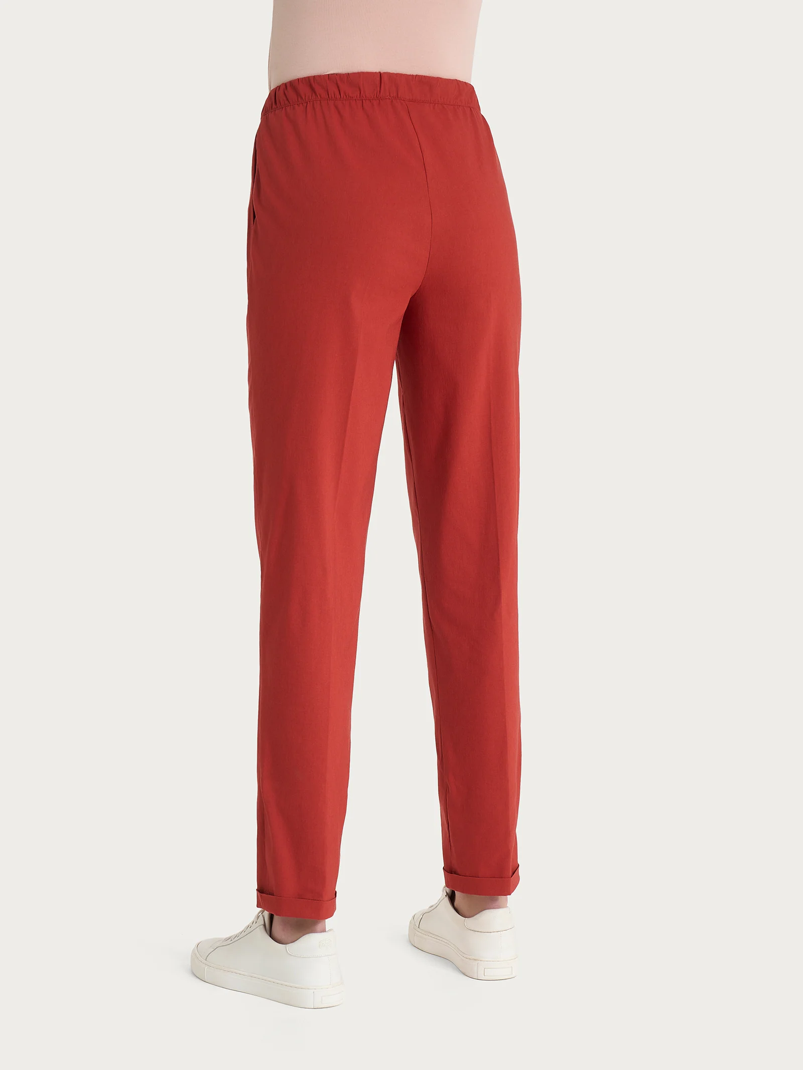 Pantalone jogger con tasche in Super Fresh - Red Ochre - Image 2