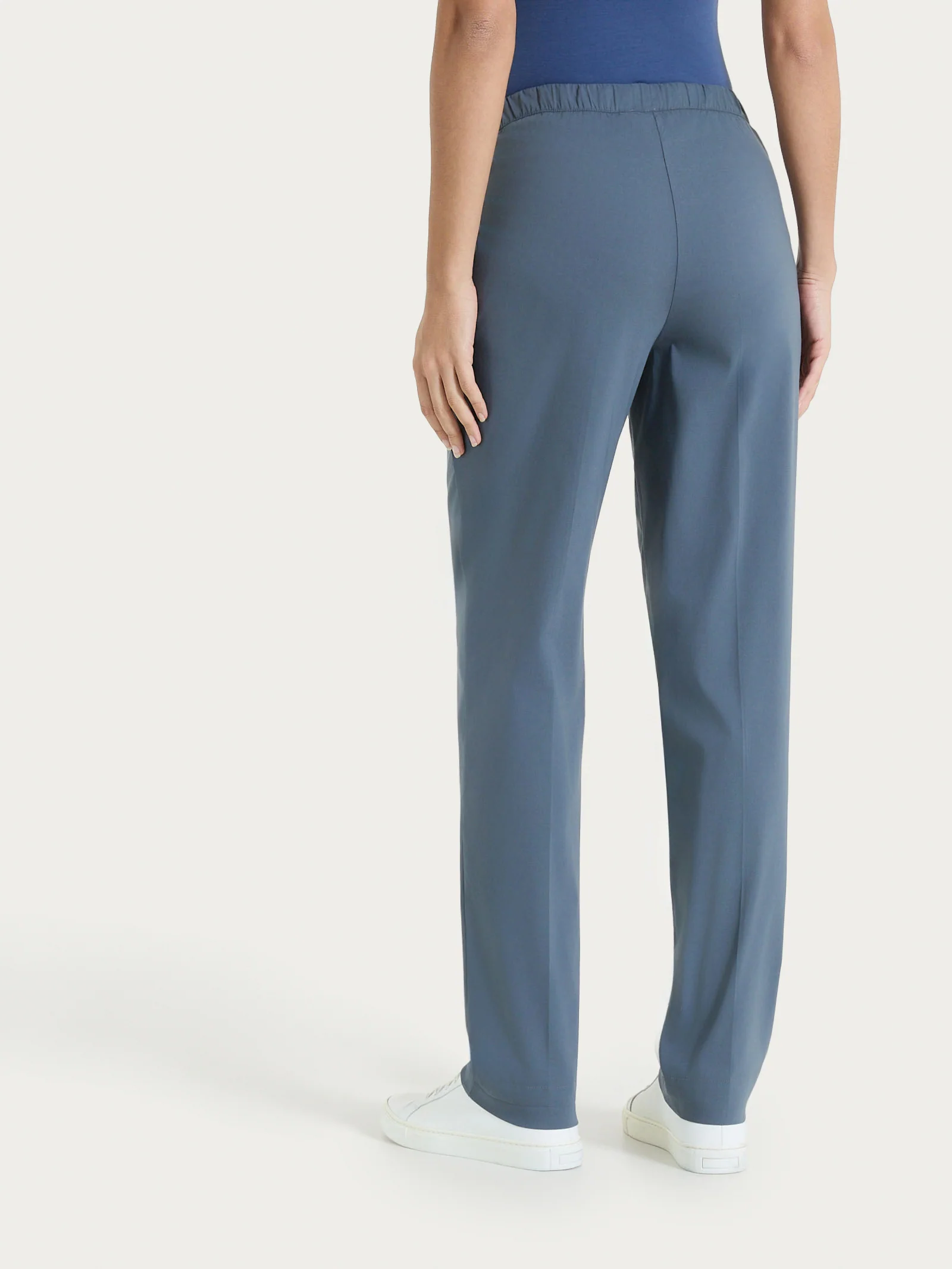 Pantalone jogger con tasche in Super Fresh - Turbulence - Image 5