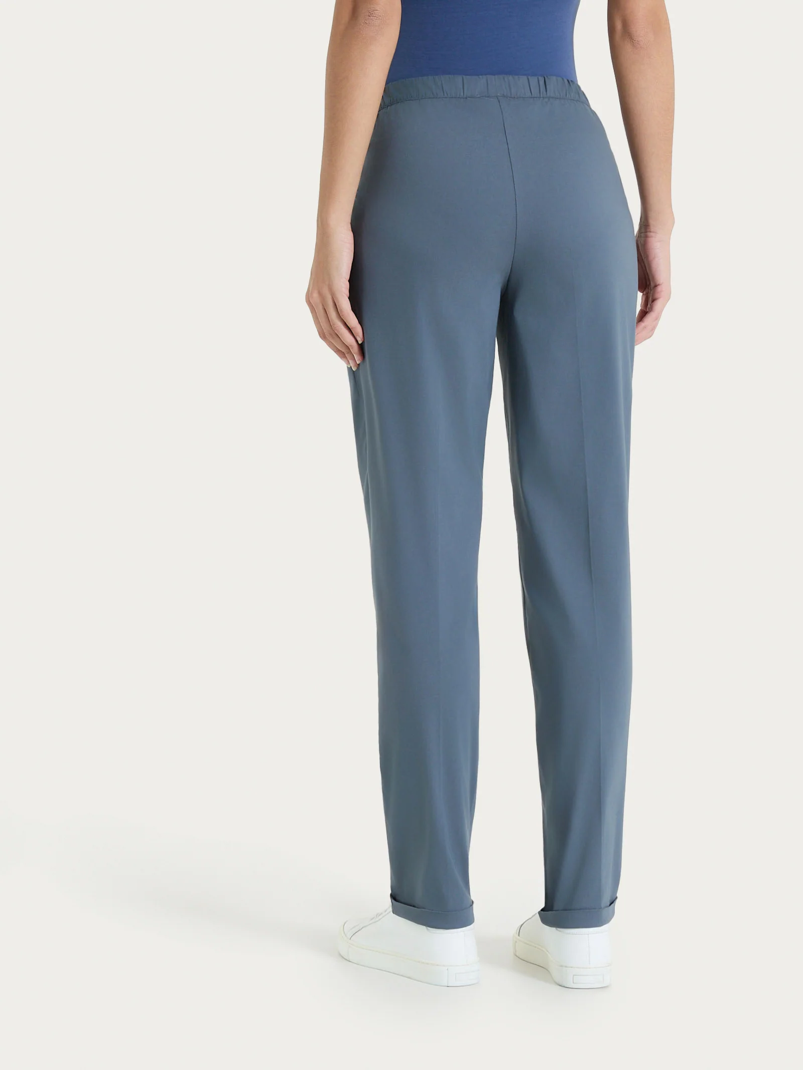 Pantalone jogger con tasche in Super Fresh - Turbulence - Image 6
