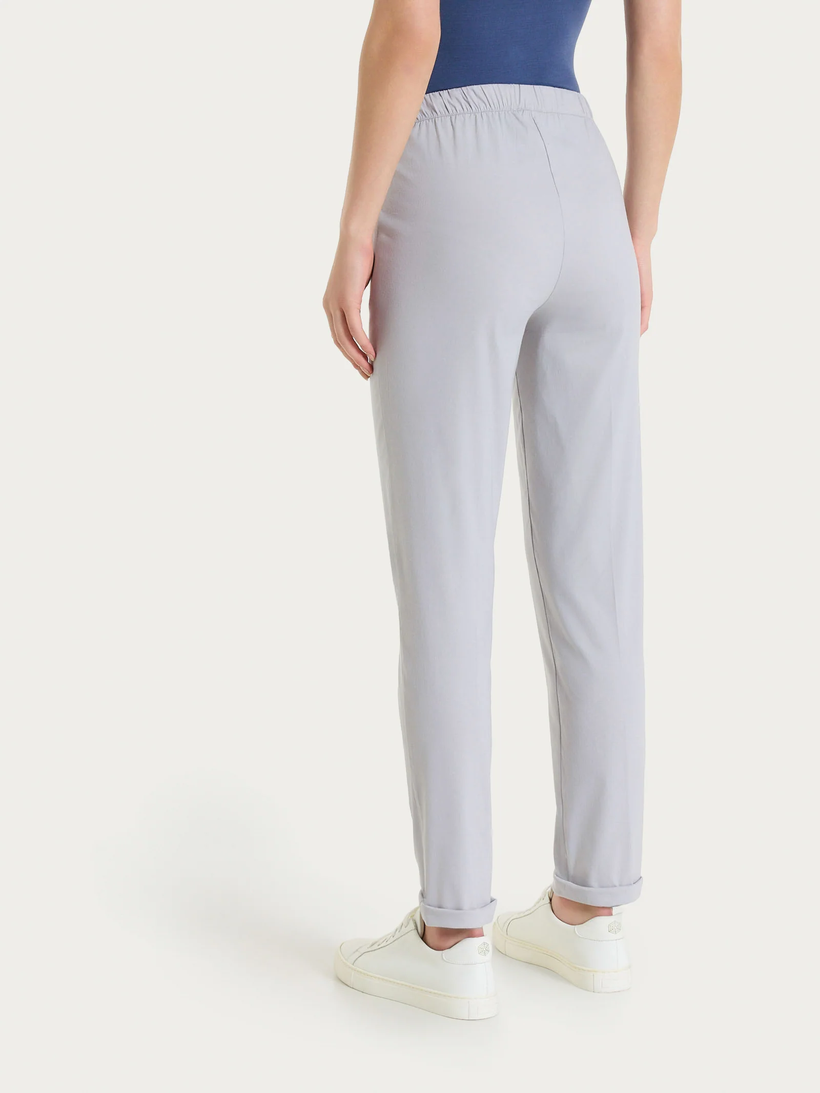 Pantalone jogger con tasche in Super Fresh - Silver Sconce - Image 4