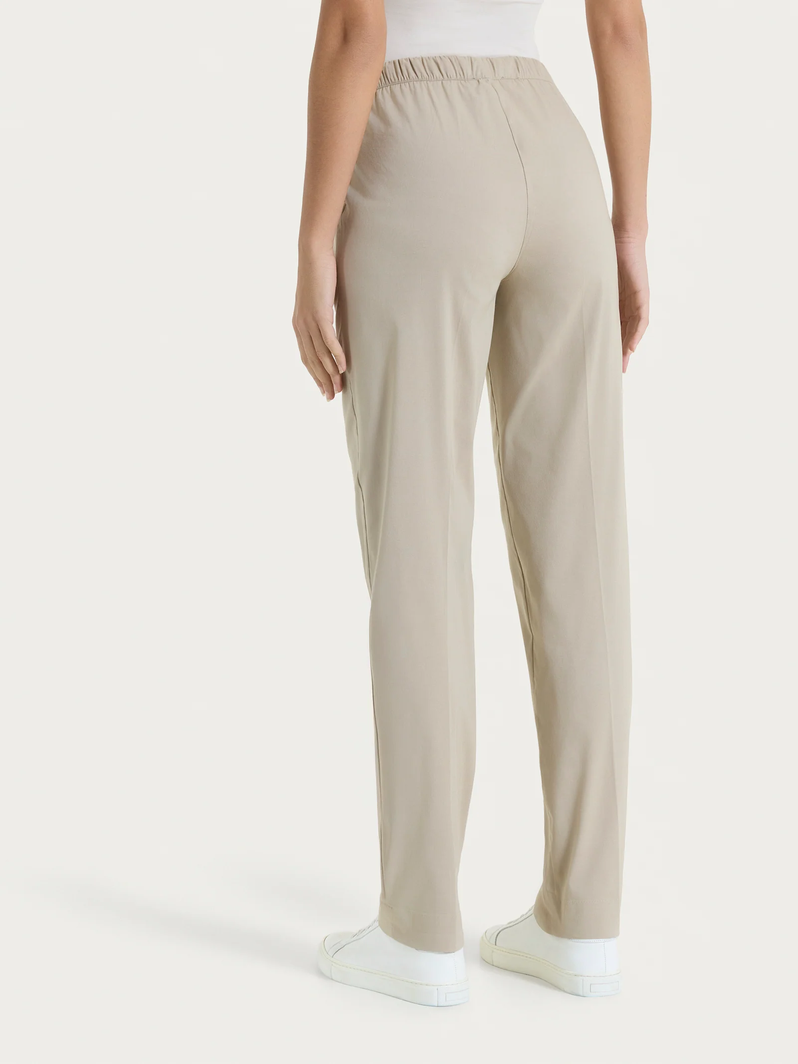 Pantalone jogger con tasche in Super Fresh - Crockery - Image 3