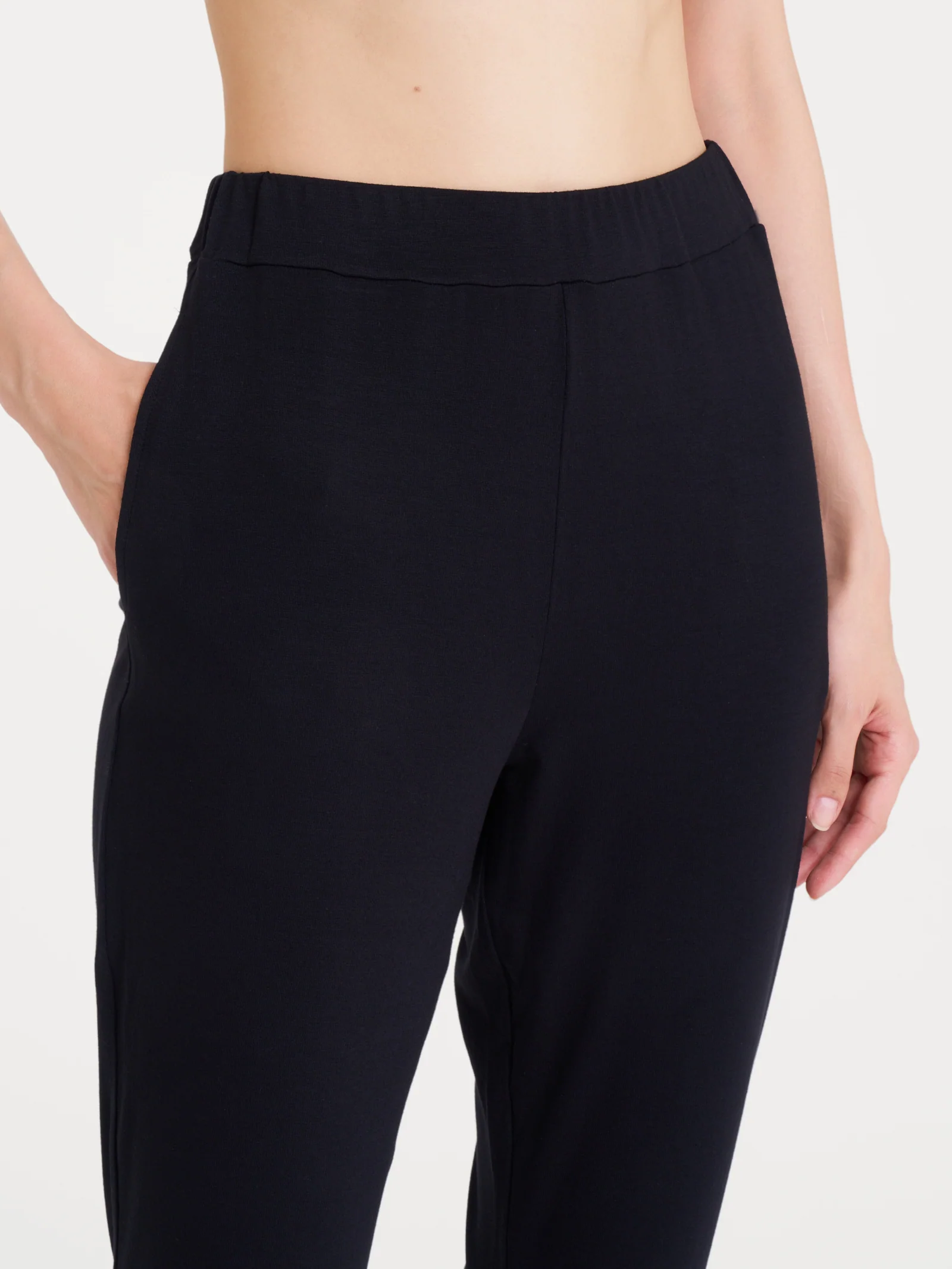 Pantalone pinocchietto in Viscosa Summer - Nero - Image 3