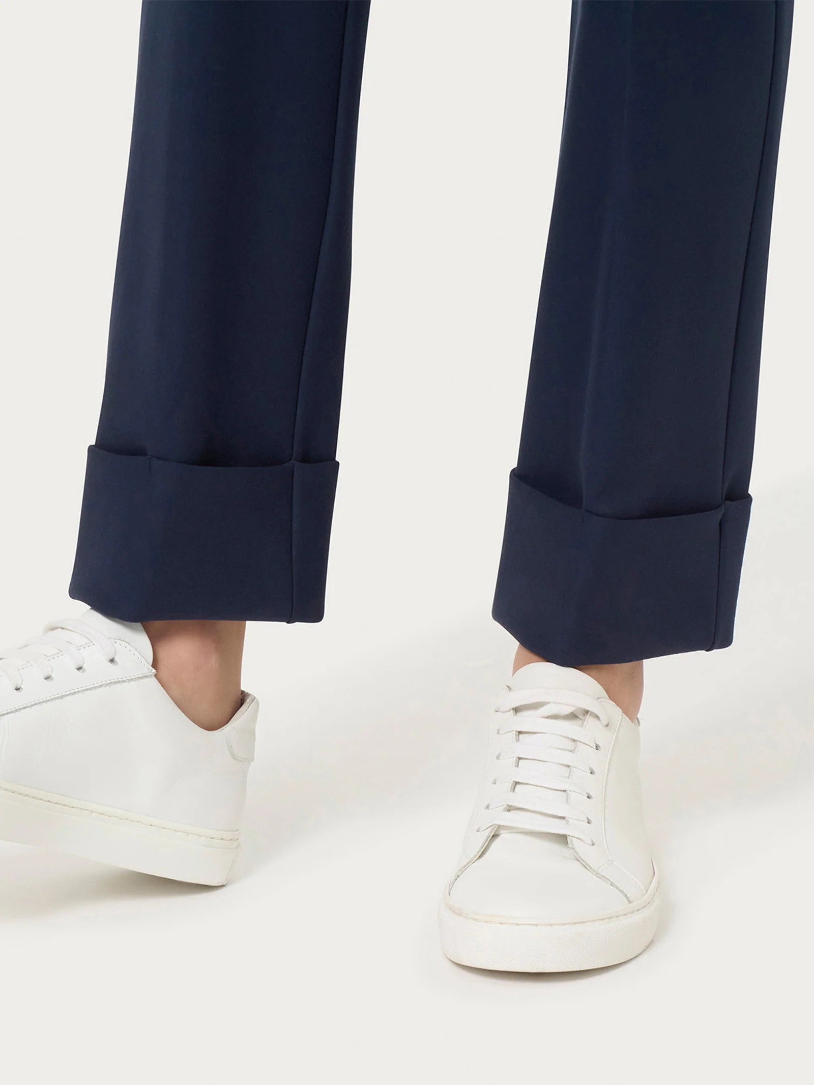 Pantalone slim dritto in Compact - Persia - Image 3
