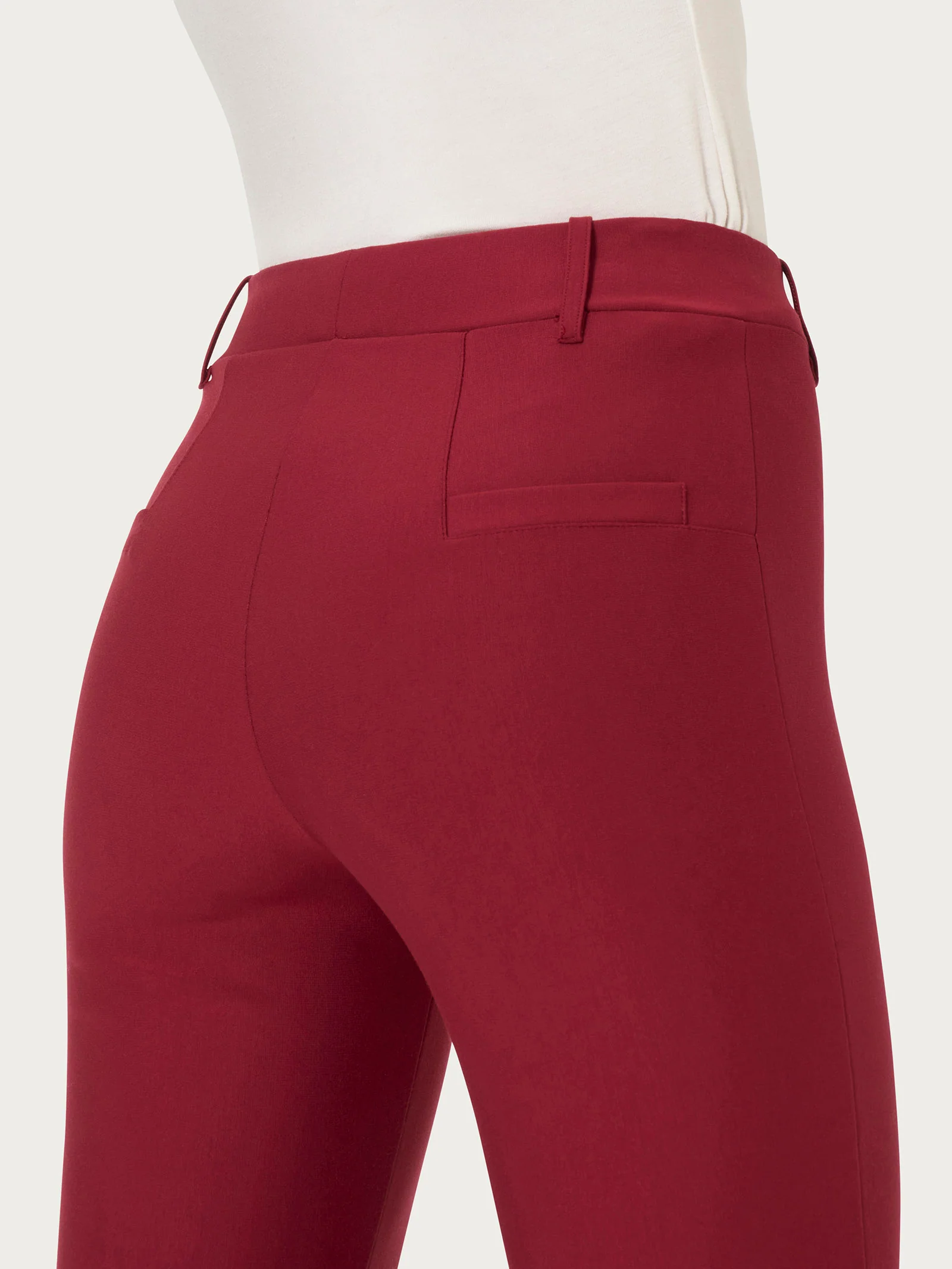 Pantalone slim dritto in Compact - Tibetan Red - Image 3