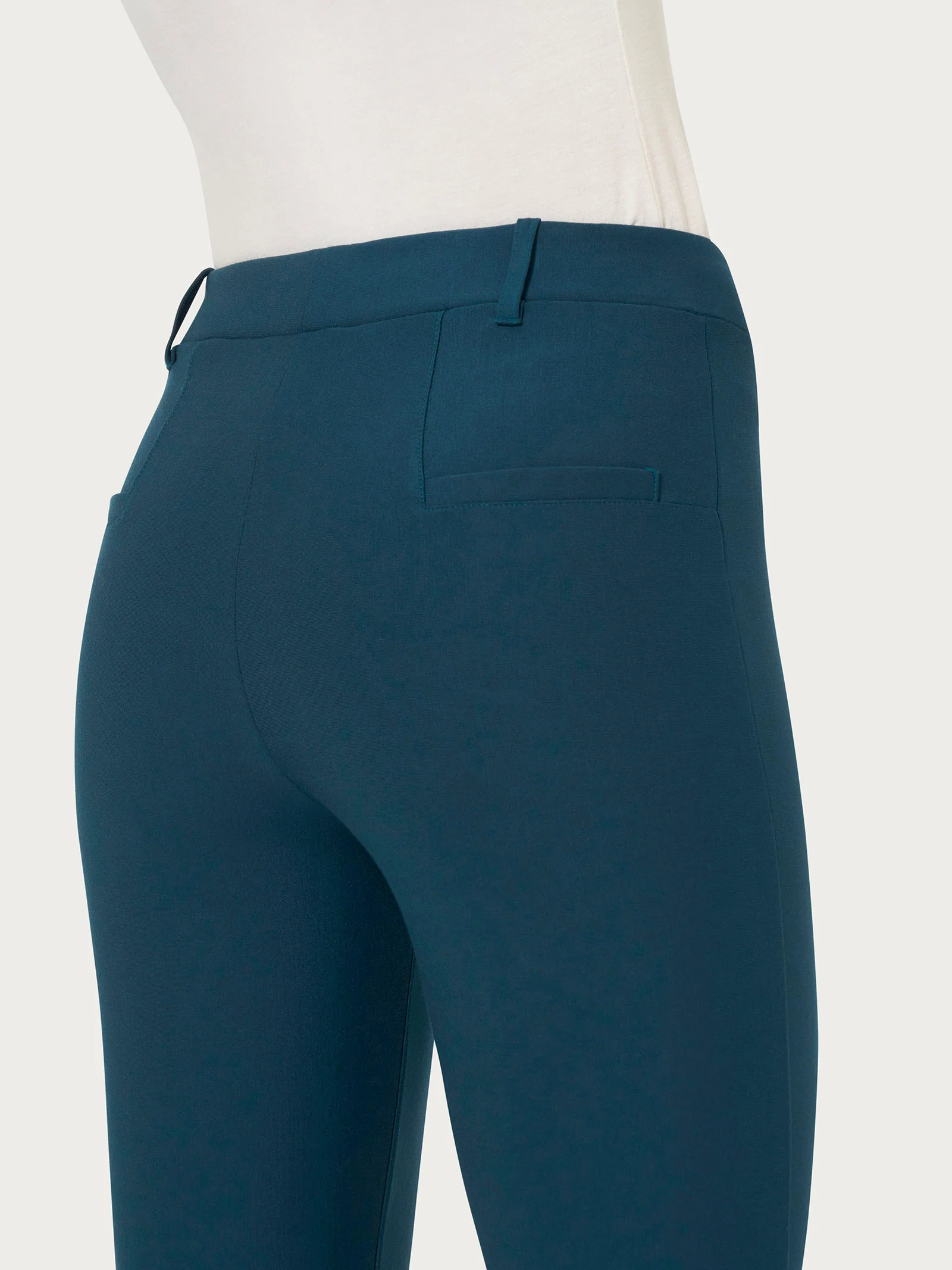 Pantalone slim dritto in Compact - Reflecting Pond - Image 3
