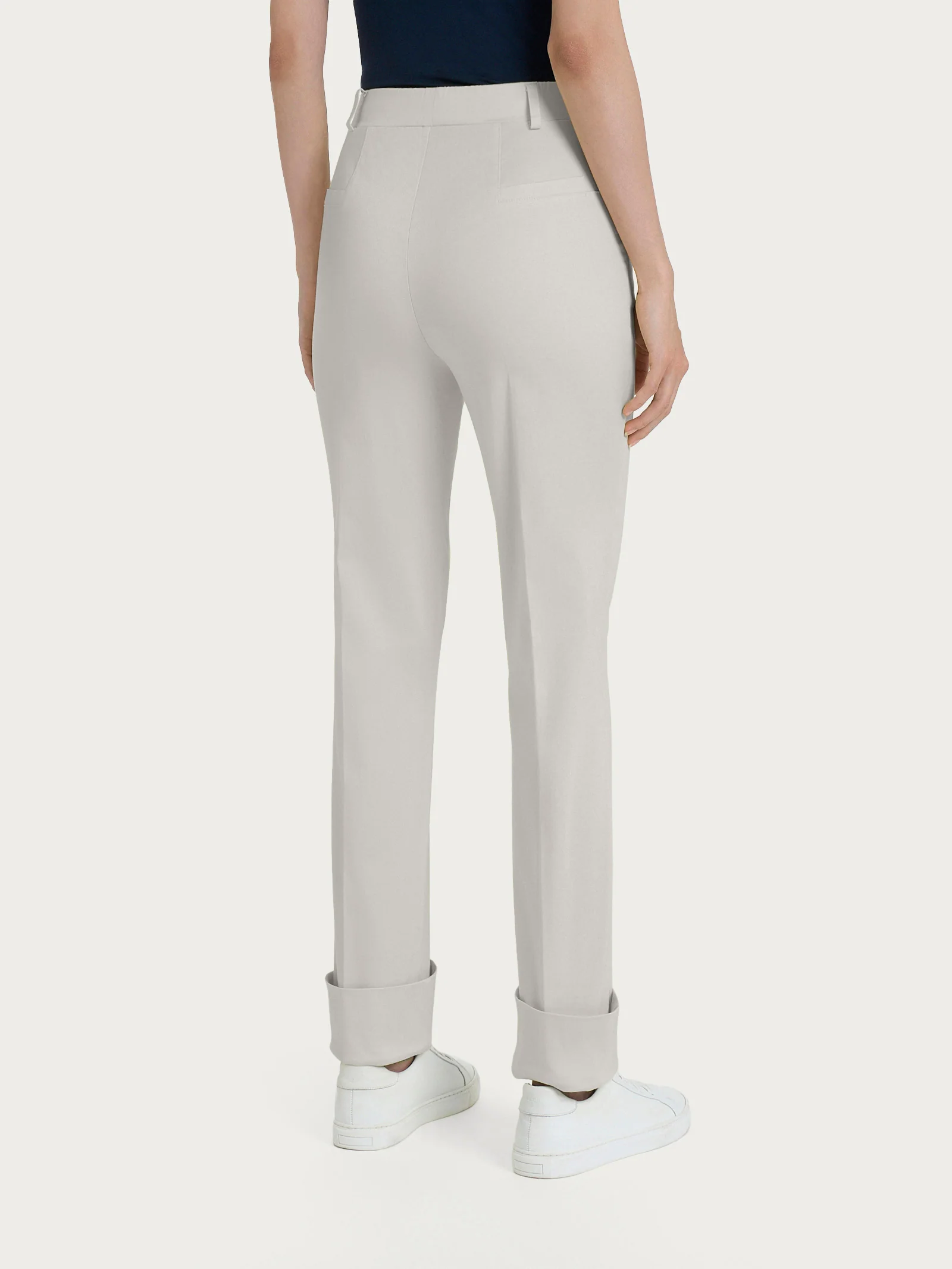 Pantalone slim dritto in Satin Power - Dawn Blue - Image 2