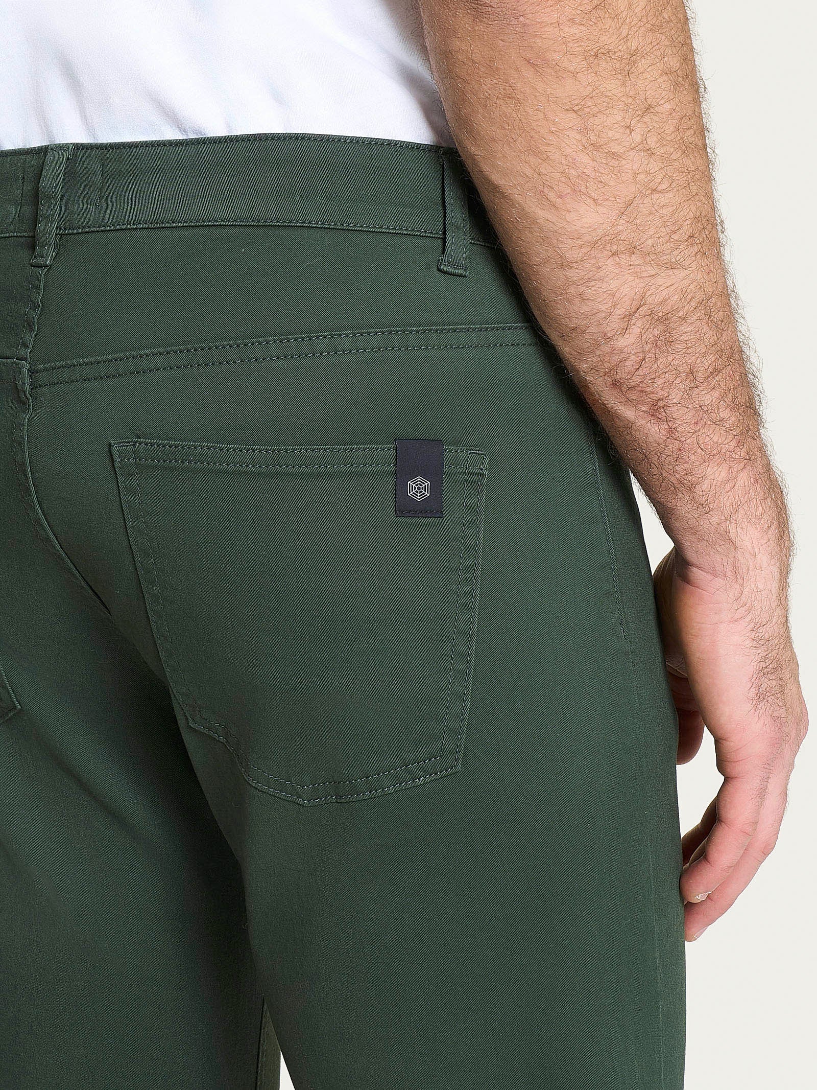 Pantaloni 5 Tasche in Twill di Eco Cotton -  Kombu Green - Image 3