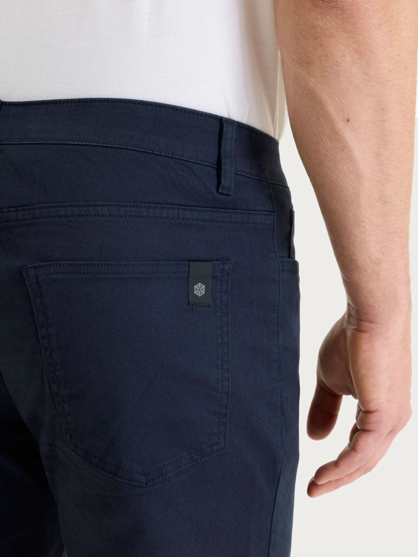 Pantaloni 5 Tasche in Twill di Eco Cotton - Salute - Image 3