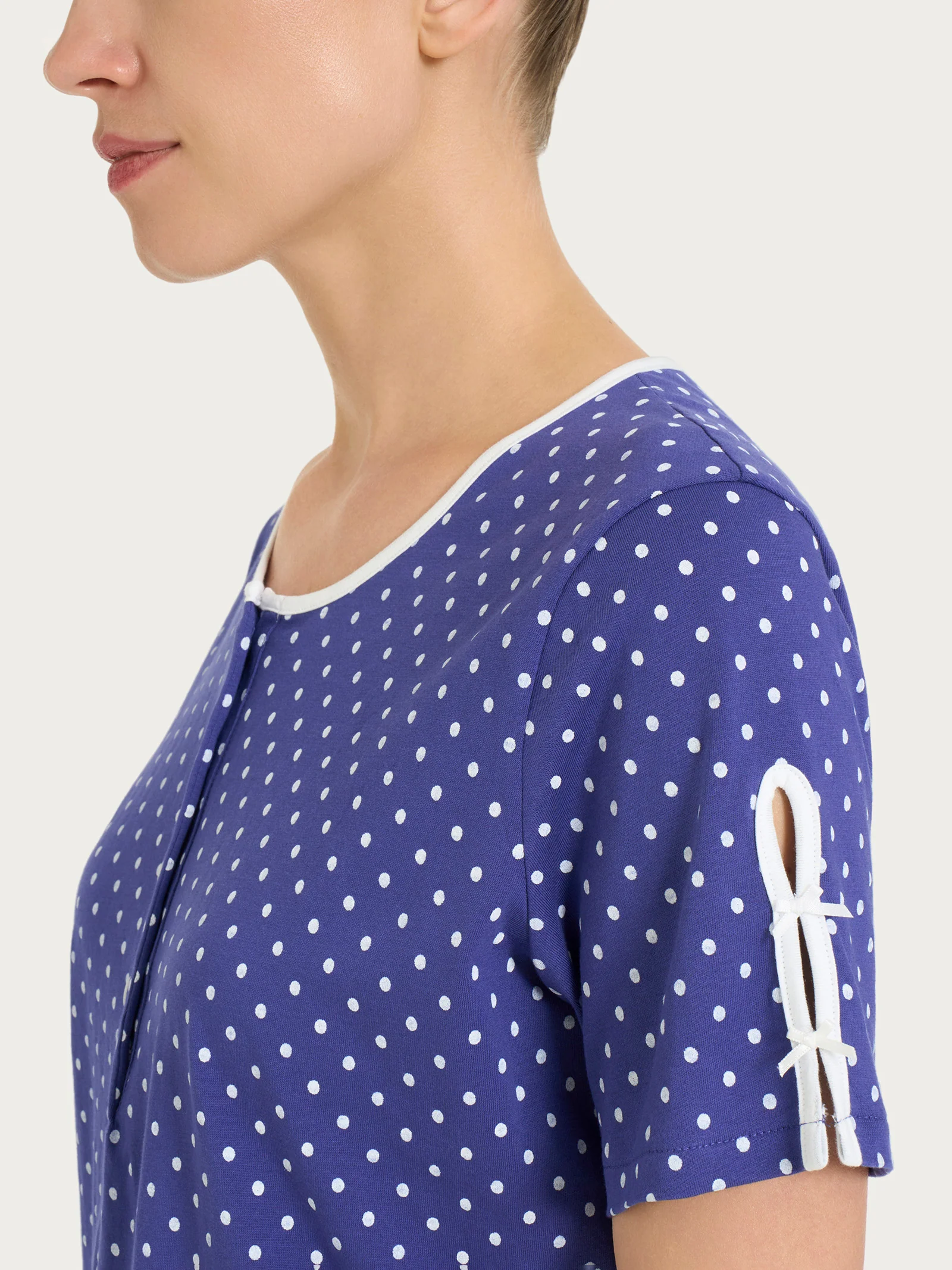 Pigiama a pois con collo a serafino in Jersey di cotone - Navy Blue Pois - Image 3