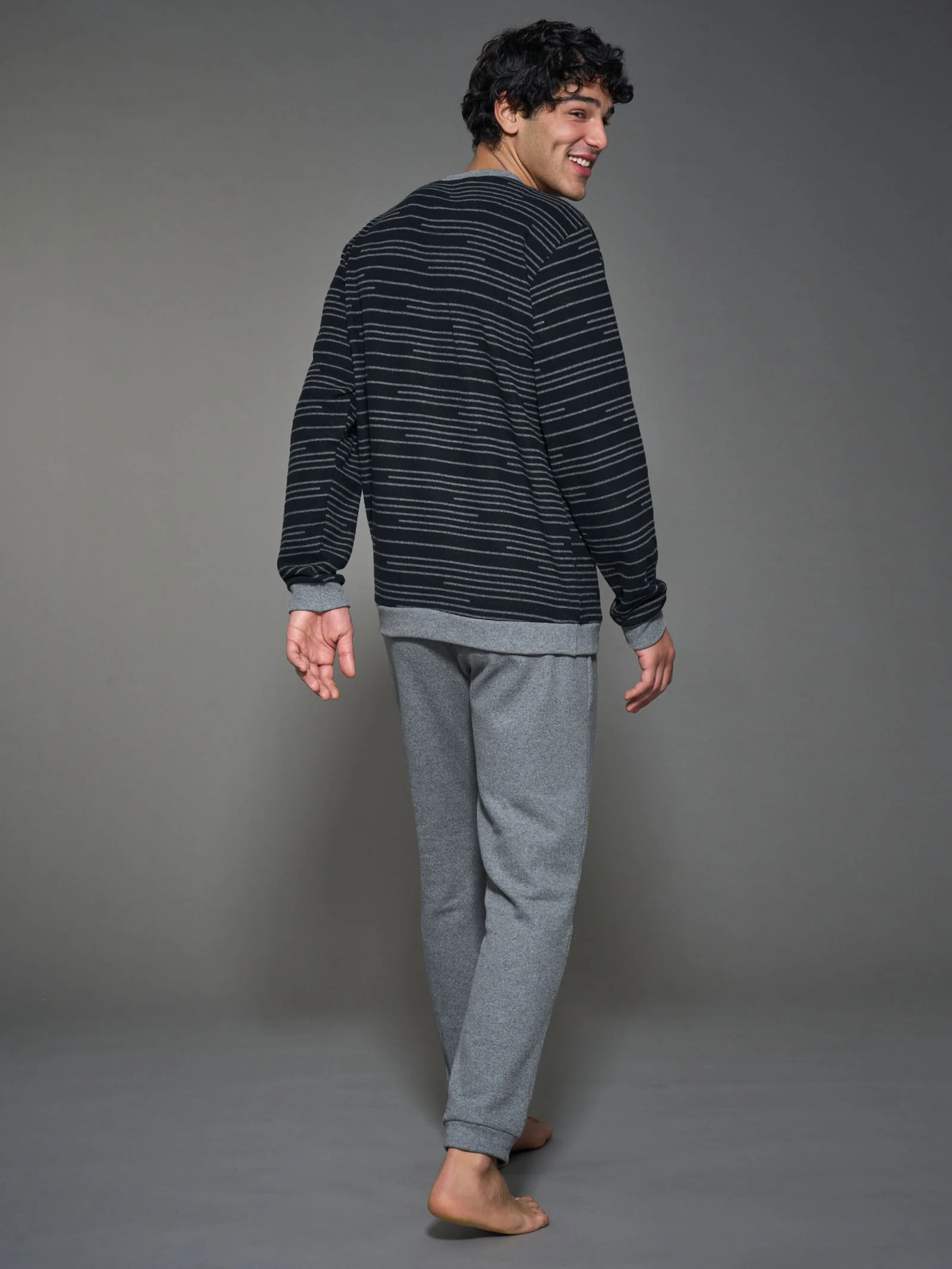 Pigiama a serafino a righe in Cotton Eco Pile - Fant.Fucile Mel. - Image 2