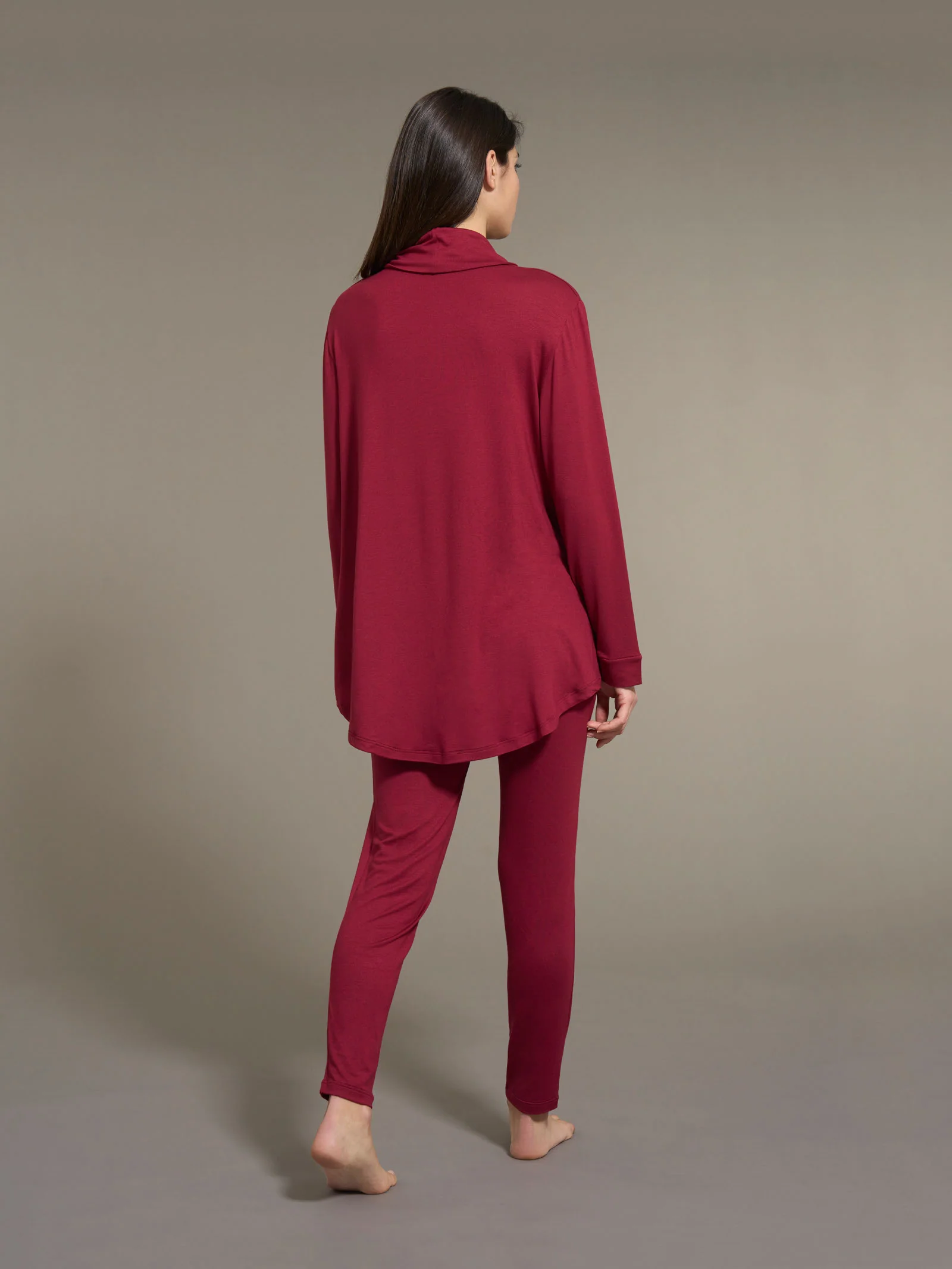 Pigiama con collo a vulcano in interlock micromodal - Tibetan Red - Image 2