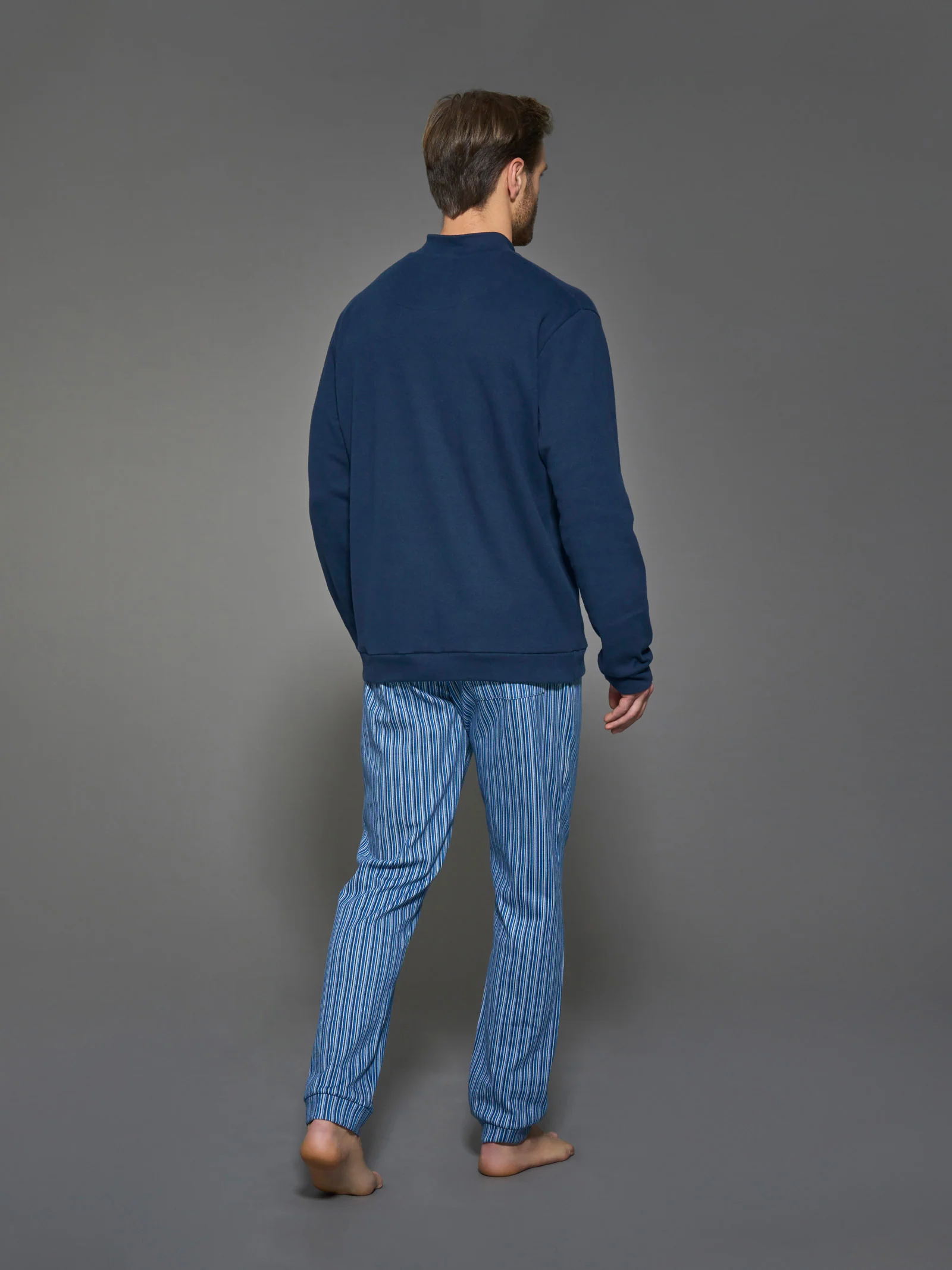 Pigiama con collo alto serafino  in interlock di caldo cotone - Fant. Navy Blazer - Image 2