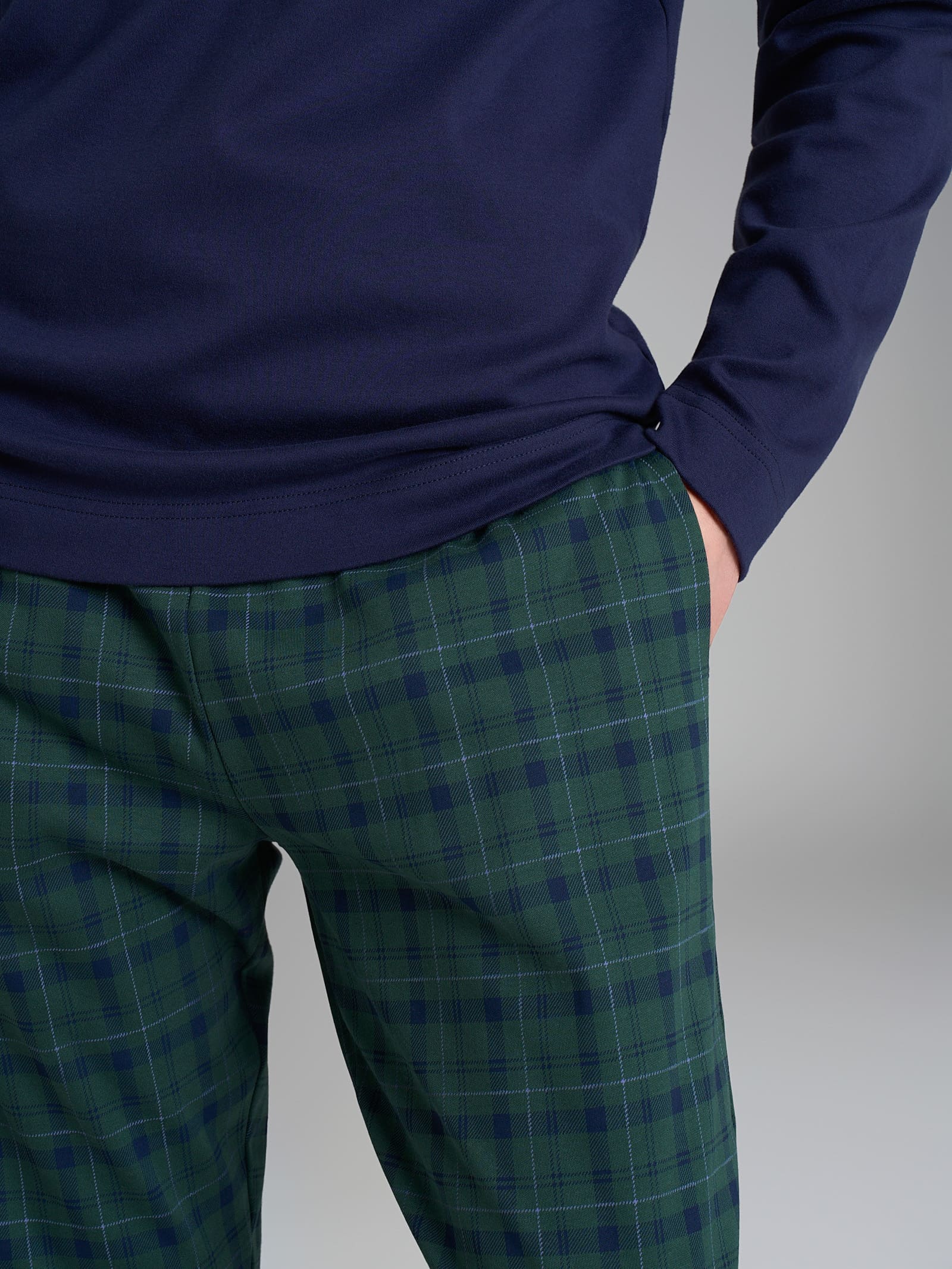 Pigiama tartan a serafino in interlock di cotone - Fant.Trekking Green Tartan - Image 3