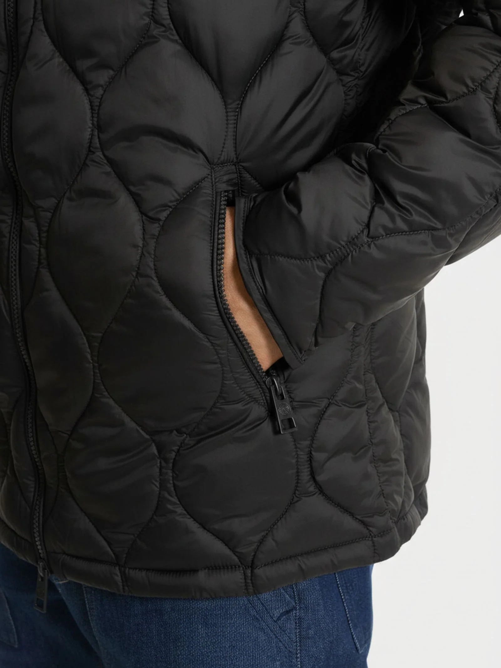 Piumino con cappuccio Onion Quilt - Nero - Image 3