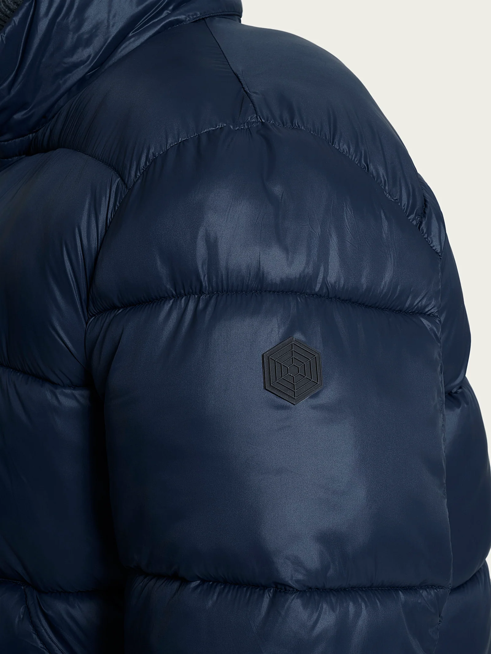Piumino corto shiny in Vegan Down - Outer Space - Image 3