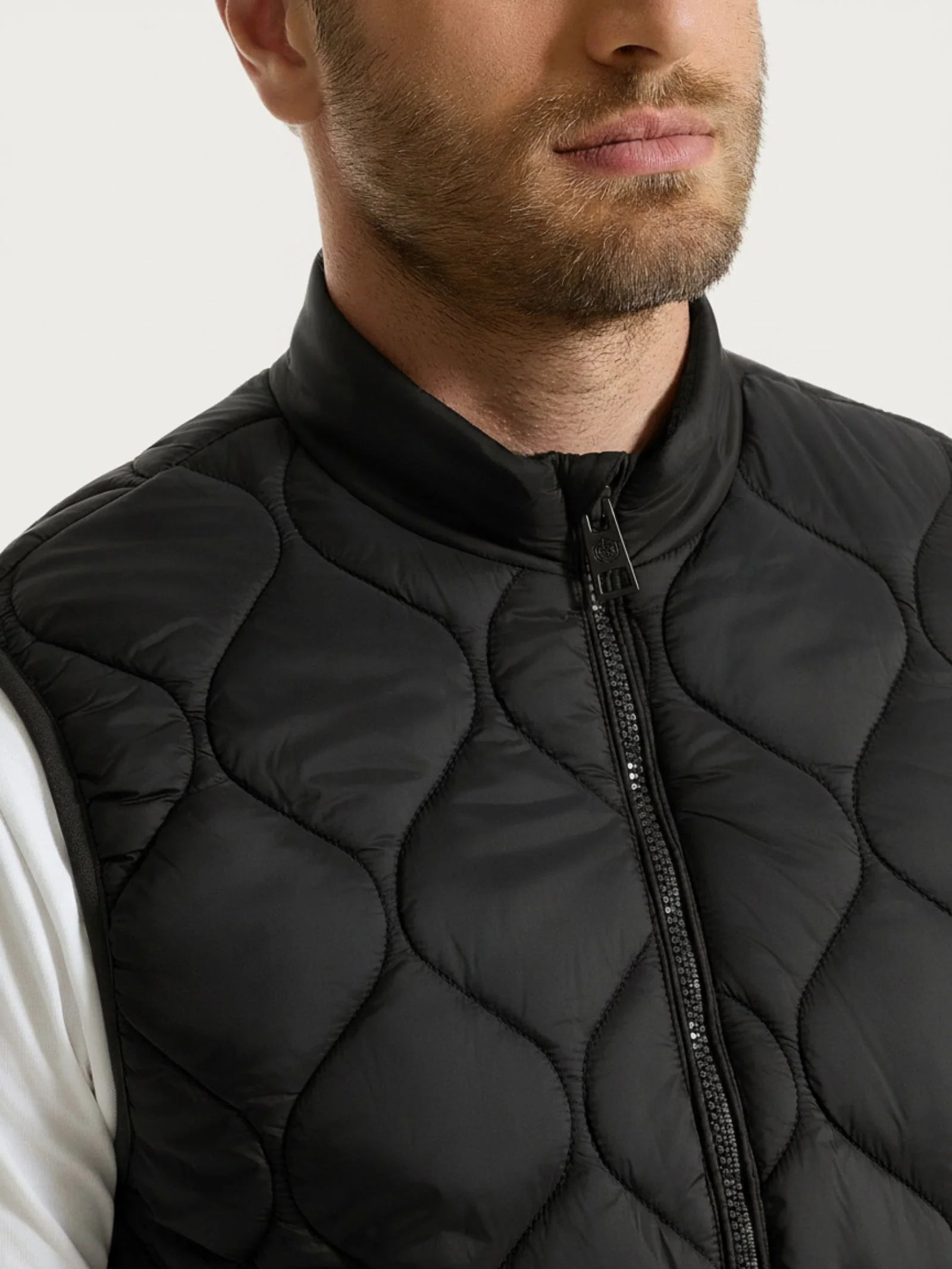 Piumino Smanicato Onion Quilt - Nero - Image 3