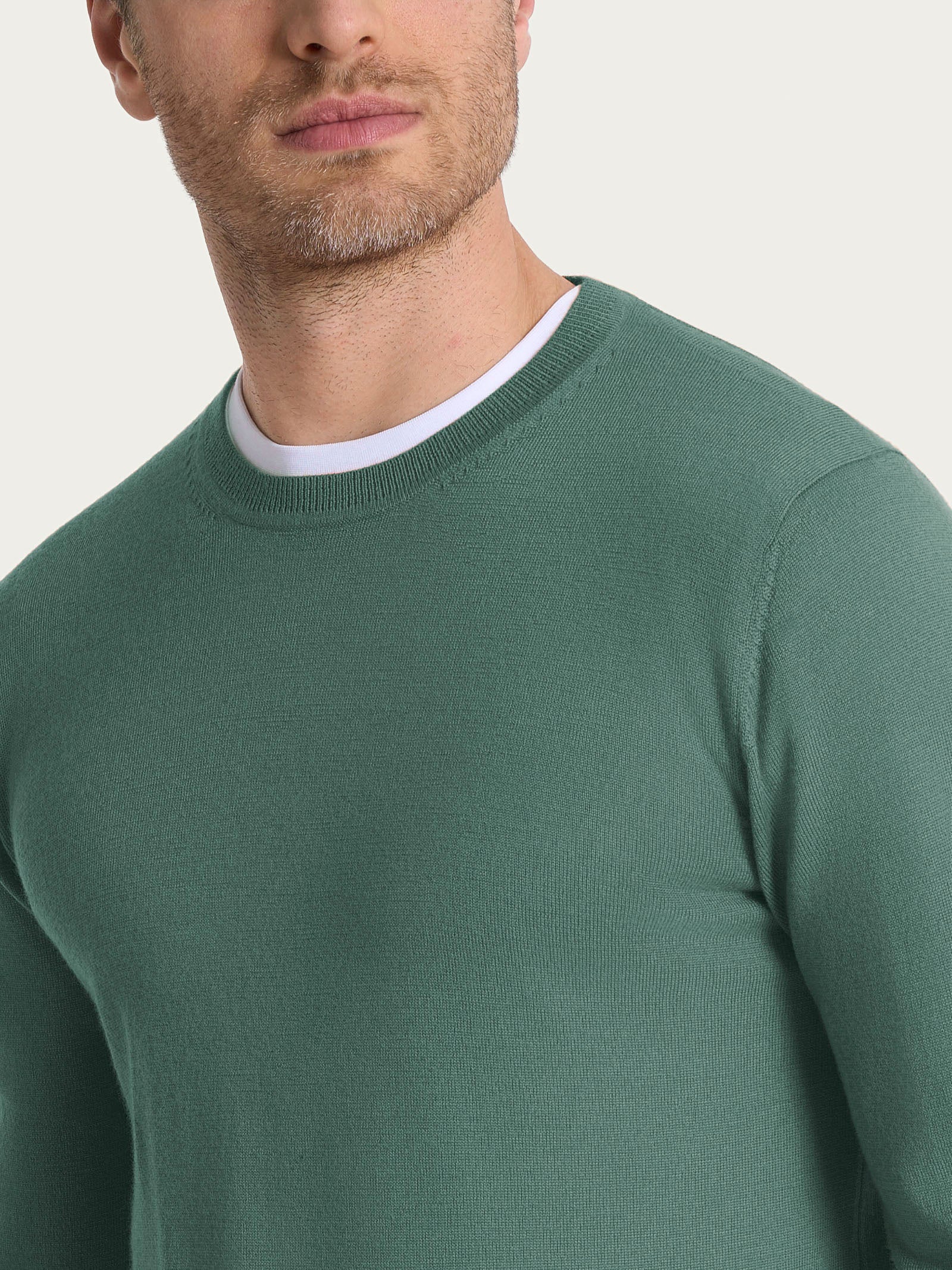 Pull girocollo a maglia unita in Merino Soft - Dark Forest  - Image 3