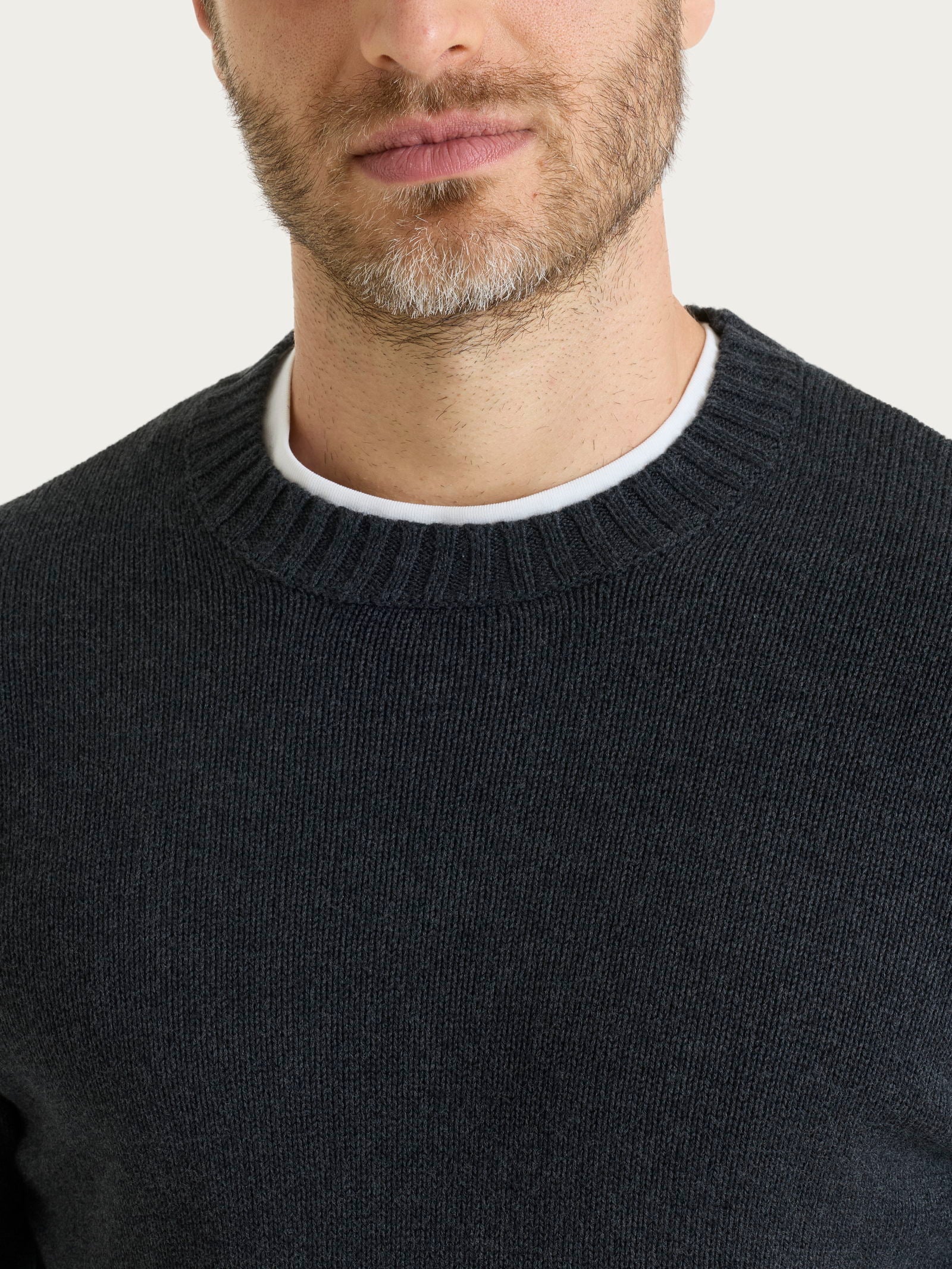 Pull girocollo in Winter Cotton - Nero Mel. - Image 3