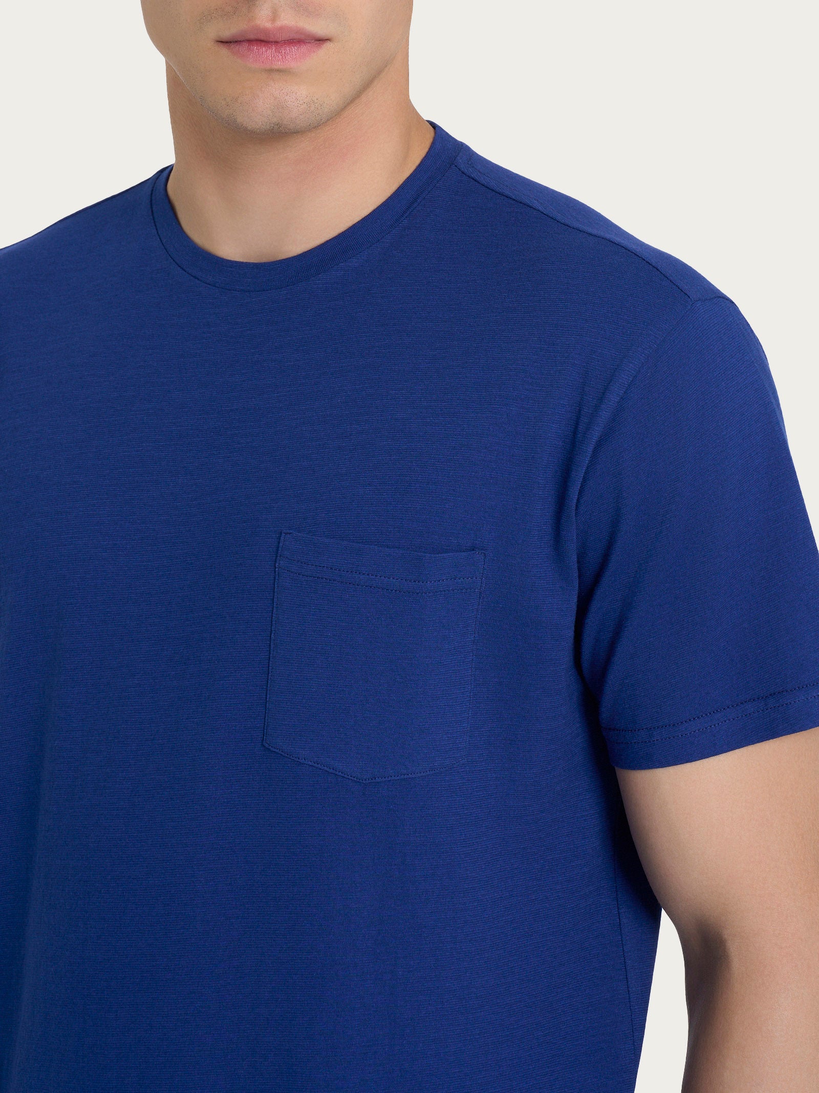 T-shirt girocollo con taschino in slub jersey di cotone - Blueberry - Image 3
