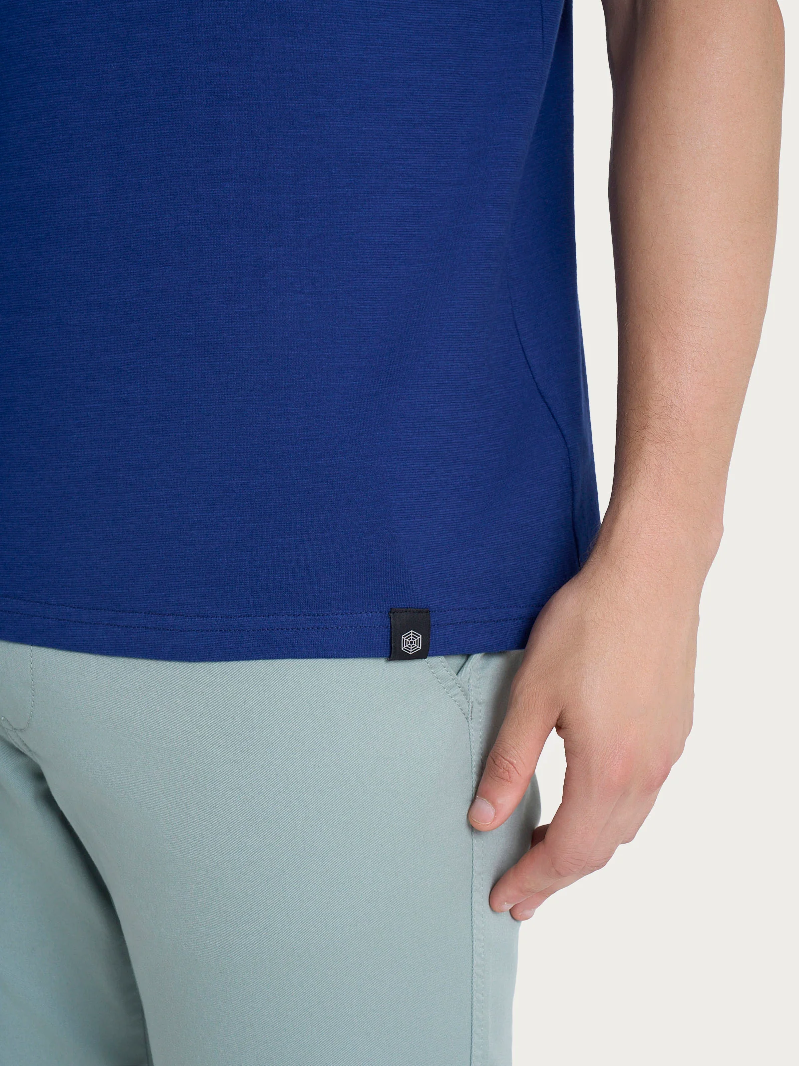 T-shirt girocollo con taschino in slub jersey di cotone - Blueberry - Image 4