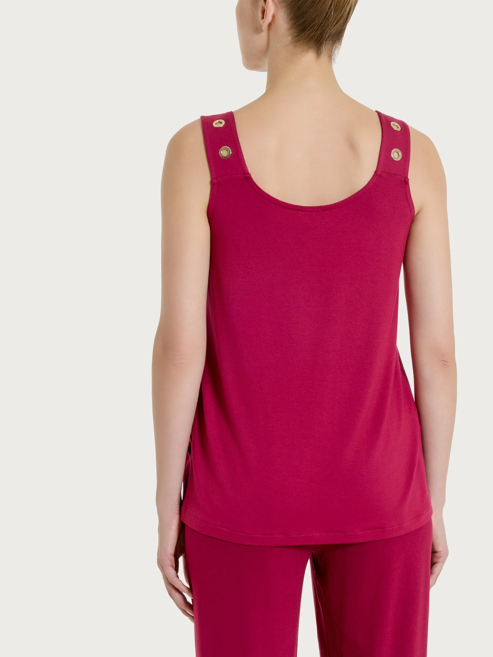 Top a spalla larga con occhielli in Viscosa Summer  - Beet Red - Image 2