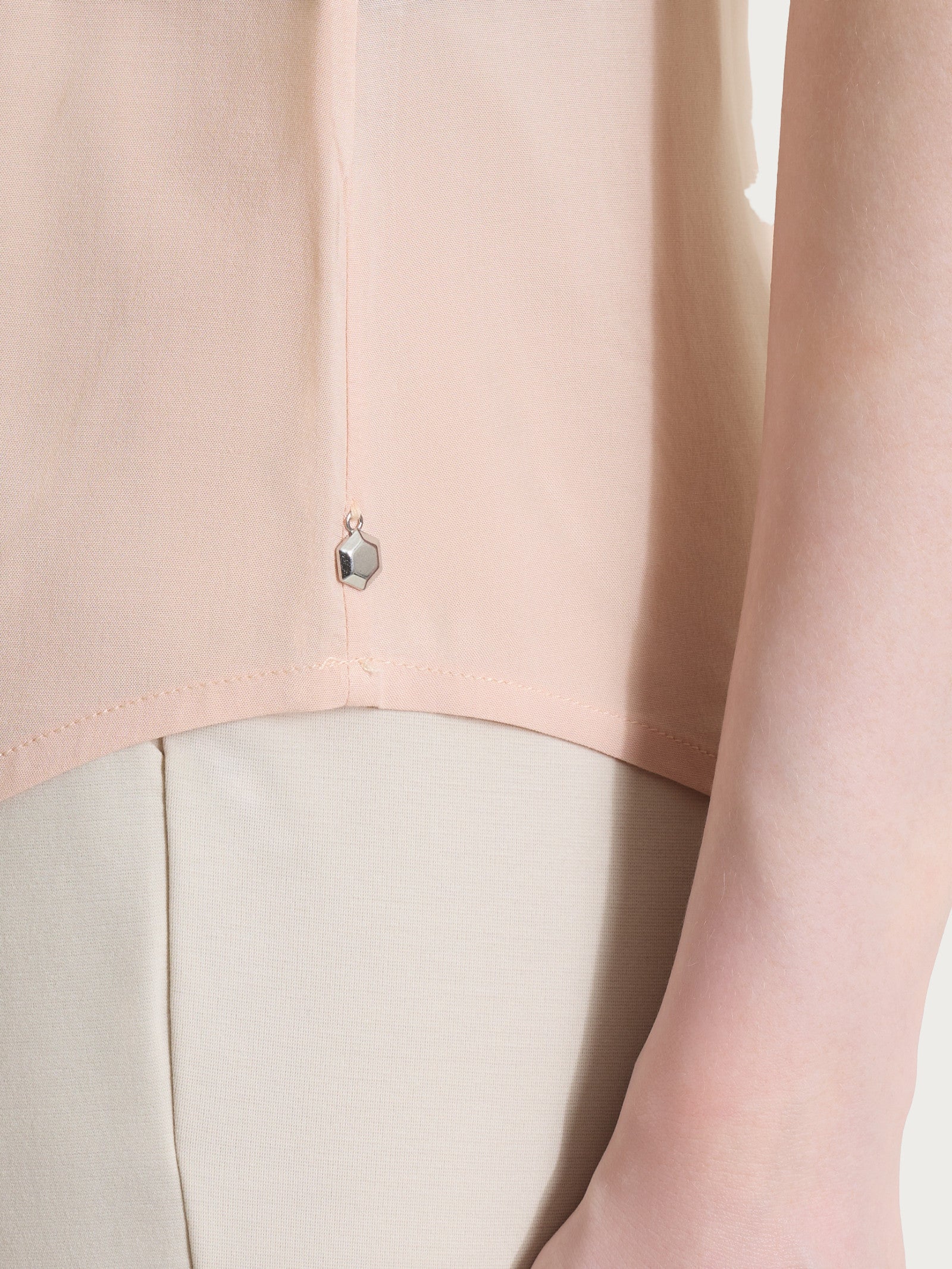 Top con spalla larga in Voile Stretch - Cameo Rose - Image 4