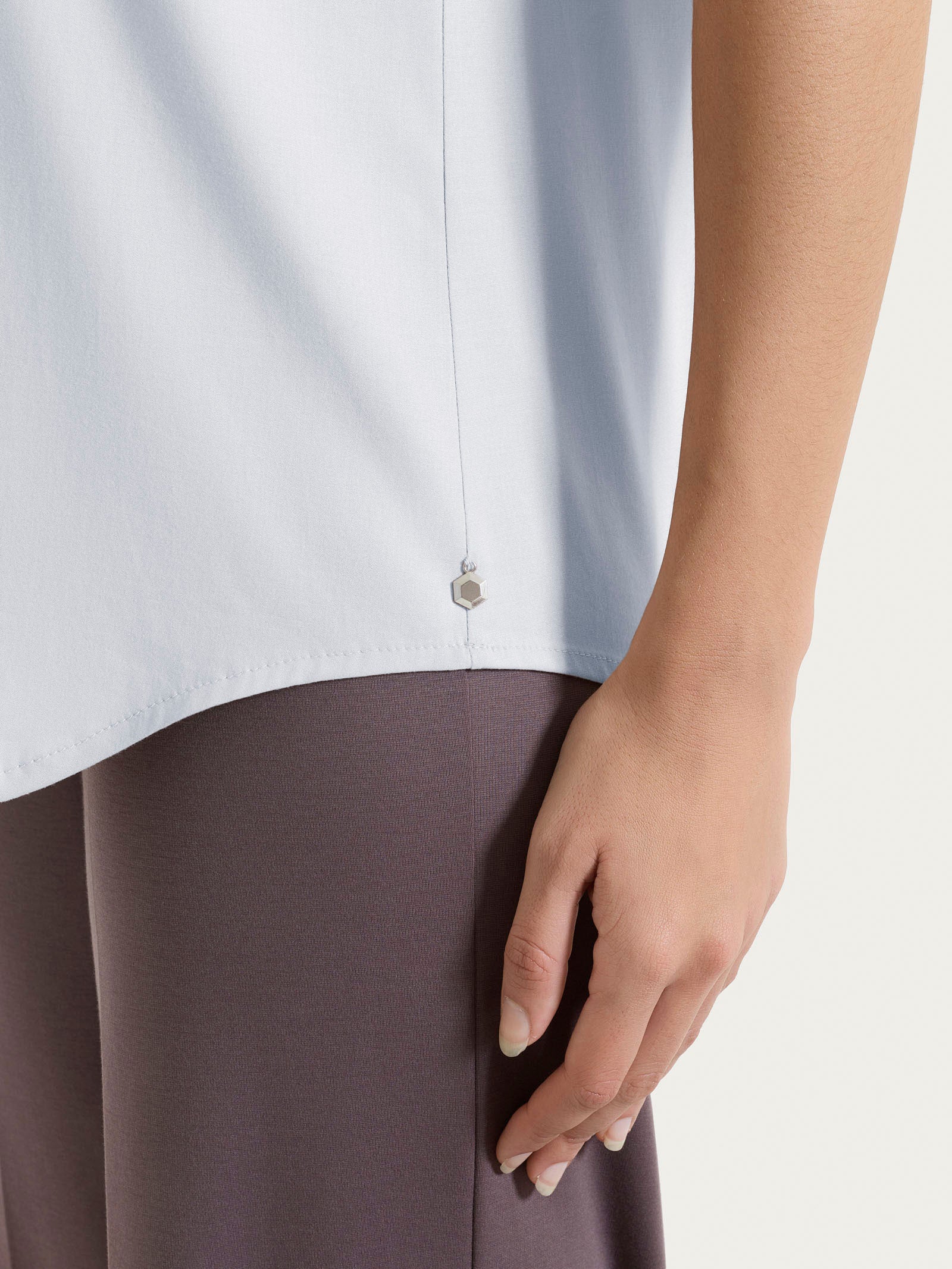Top con spalla larga in Voile Stretch - Lilac Hint - Image 5