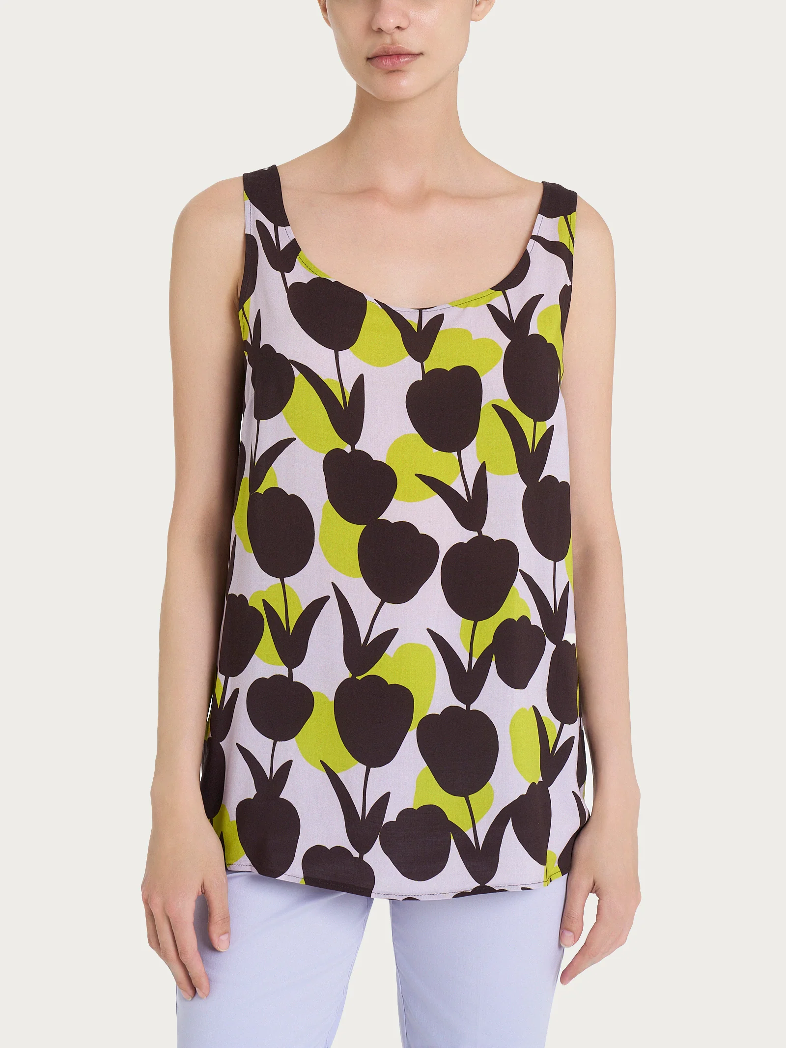 Top smanicato con macro tulips pattern in Ecoseta - Fant. Grenoble Green