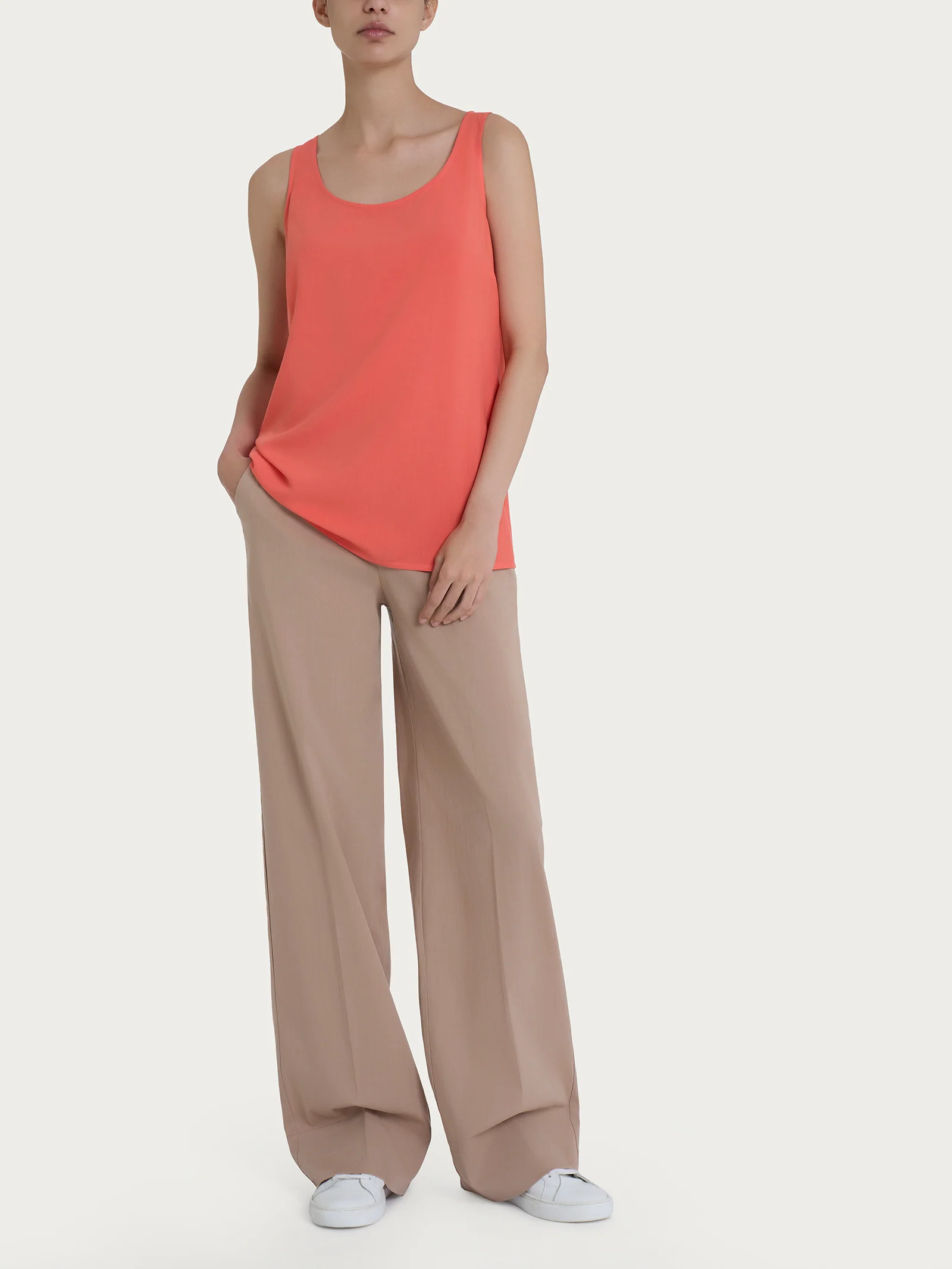 Top smanicato in Ecoseta - Dubarry - Image 4