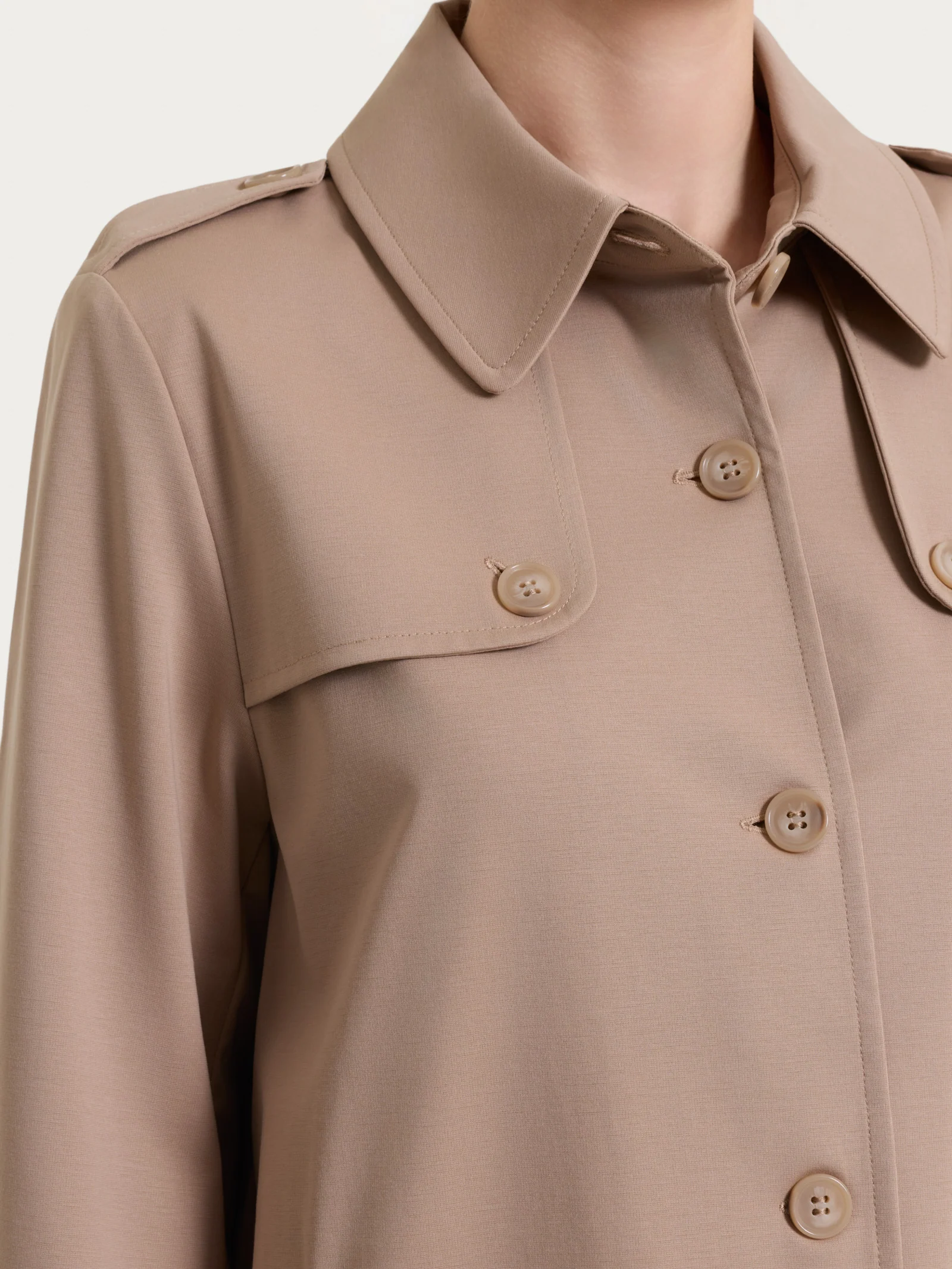 Trench corto in Compact Light - Warm Taupe - Image 4