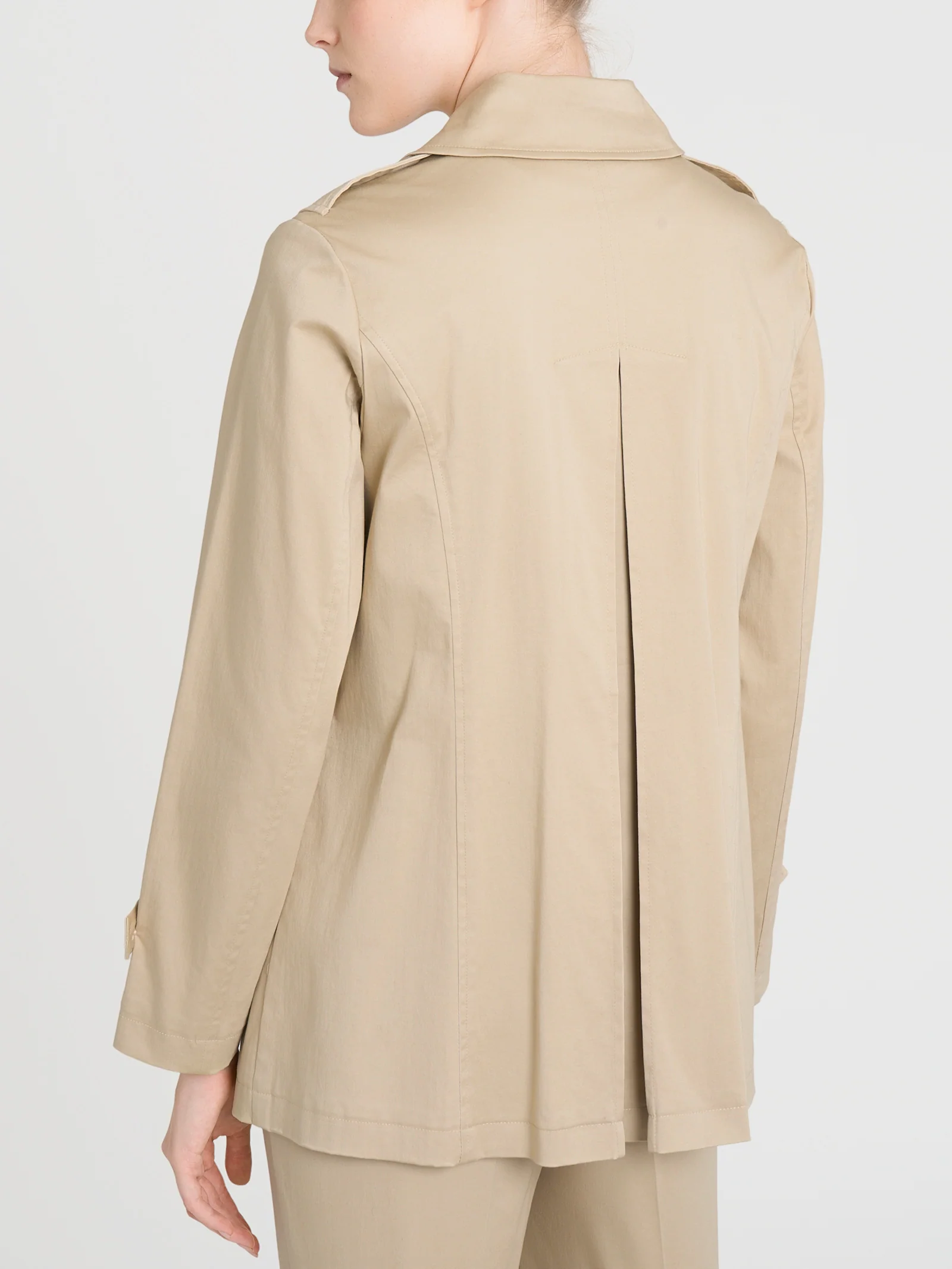 Trench in Satin Power WR - Irish Cream - Image 2