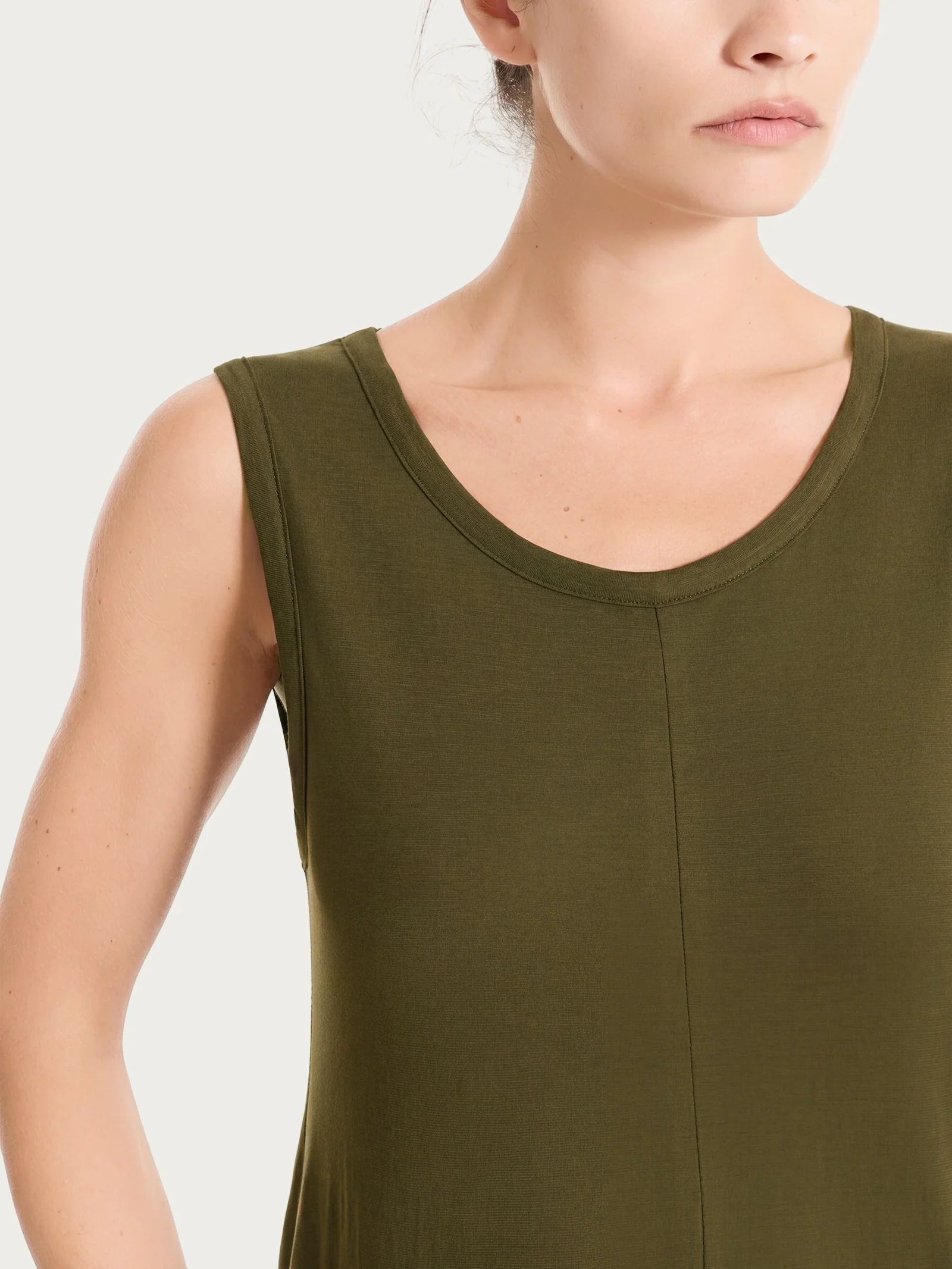 Vestito lungo con balze asimmetriche in Slub Jersey di Cotone - Dark Olive - Image 4