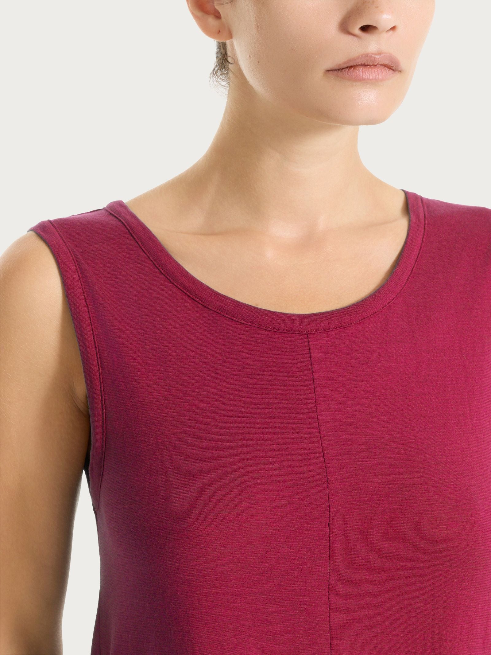 Vestito lungo con balze asimmetriche in Slub Jersey di Cotone - Beet Red - Image 5